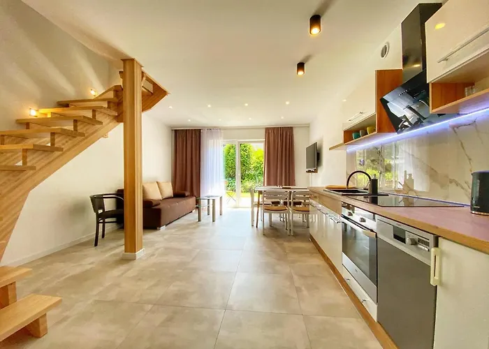 Hotel Sloneczna Osada Domki